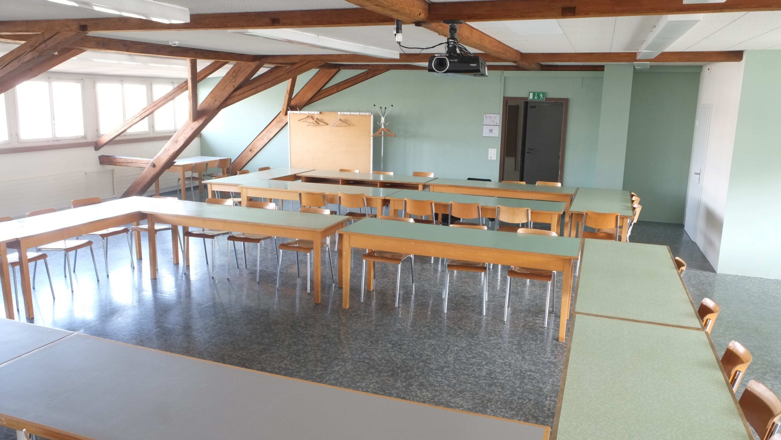 MarieOtto Raum – Bestuhlung mit Beamer